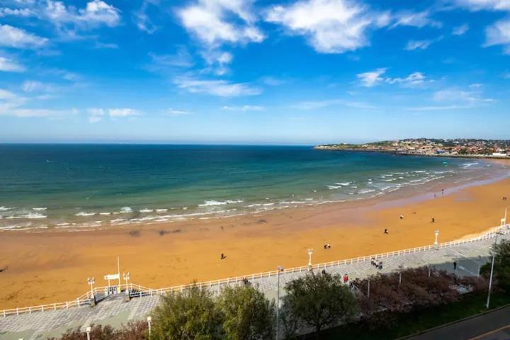 Apartamento Ezcurdia 22 Playa De San Lorenzo Primera Linea Gijon Bagian luar foto